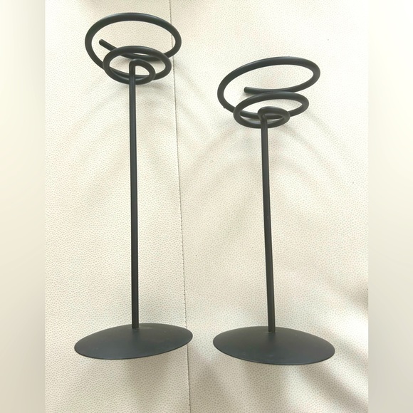 Partylite Set of Two Black Spiral Candle Holders - Picture 2 of 7